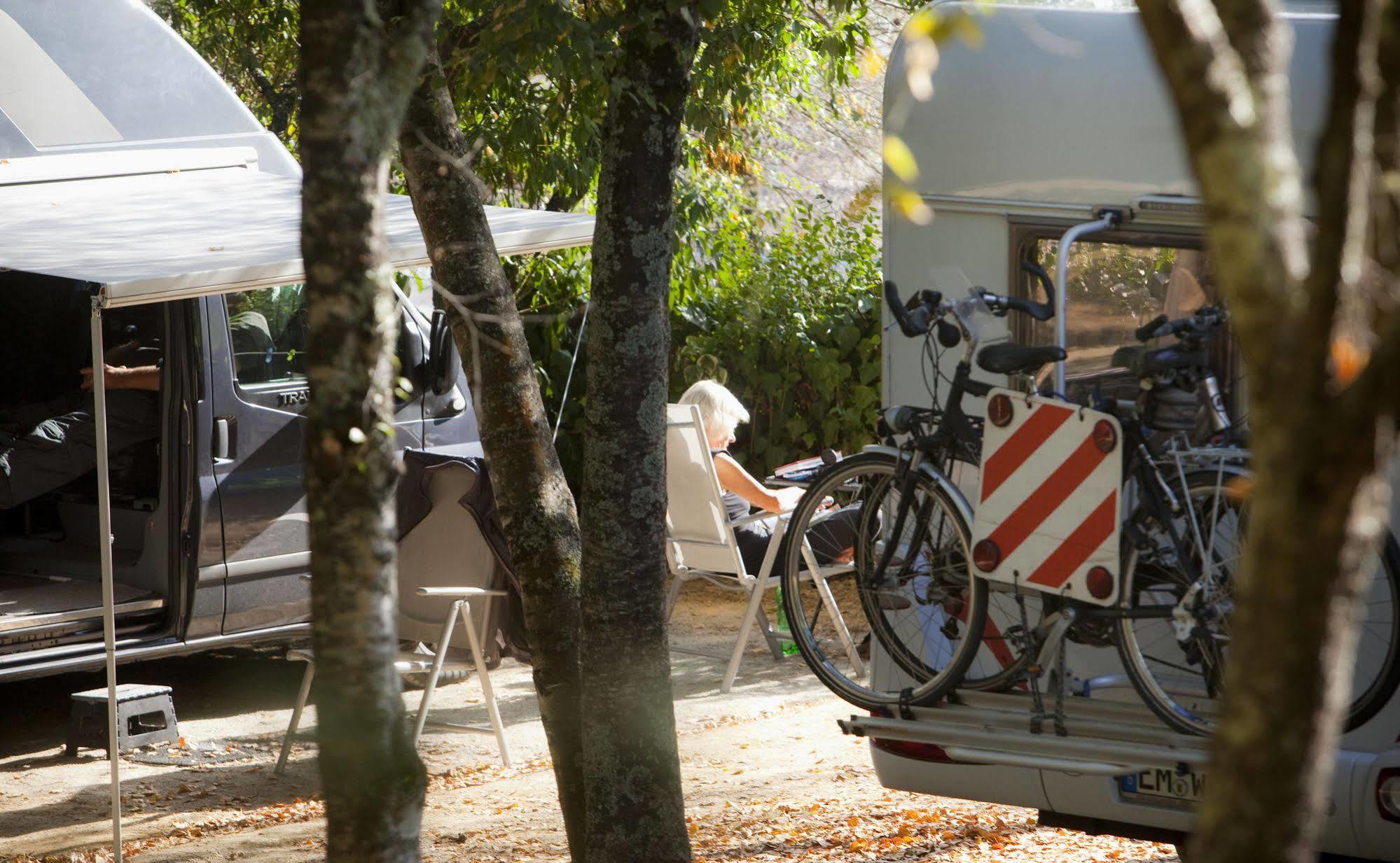 Camping As Cancelas 산티아고데콤포스텔라 외부 사진