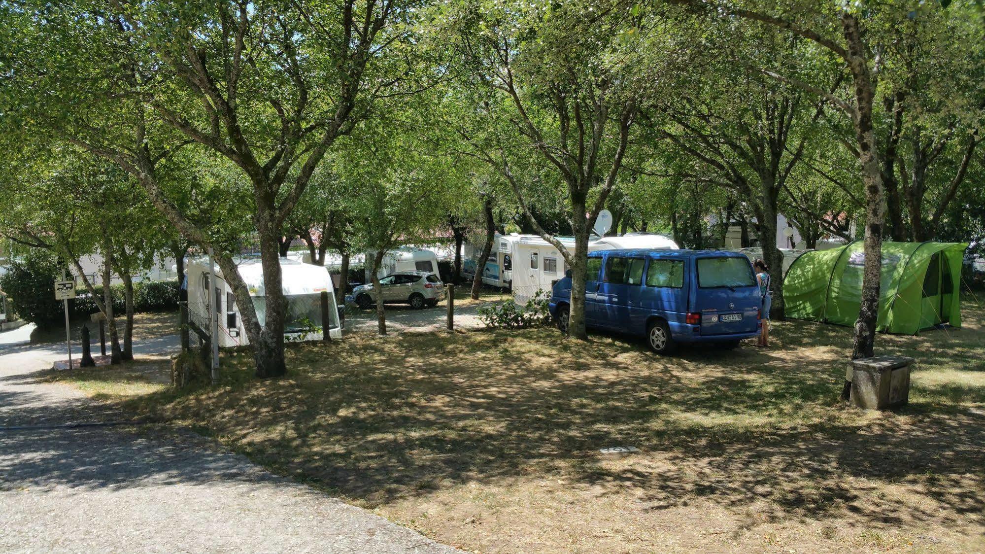 Camping As Cancelas 산티아고데콤포스텔라 외부 사진